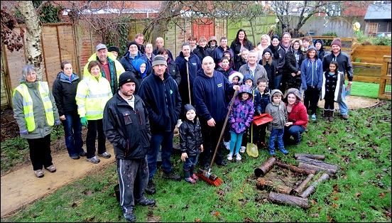 east-hunts-school-clean-up-1.jpg