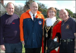 Reps from Burnham RNLI, Hovercraft and Coastguard with Mayor Louise Parkin