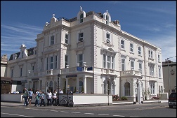 Bunrham-On-Sea Wetherspoon pub The Reed's Arms