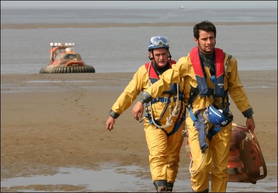 The hovercraft returns to Burnham beach with the Mud Rescue Team after the incident