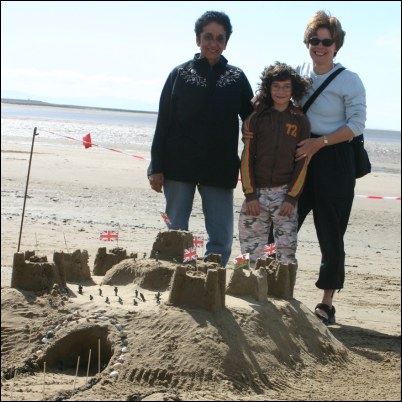 The prize for the most effort went to Kimberly Jenns, Jo Jenns, Paula Hitchens and Jackie Taylor from Kidderminster for their fantastic D-Day themed sand castle, which even boasted soldiers and Union Jack flags.