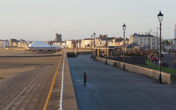 Burnham-On-Sea seafront South Esplanade