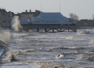 Stormy Burnham-On-Sea weather conditions