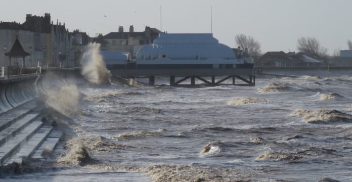 Stormy Burnham-On-Sea weather conditions