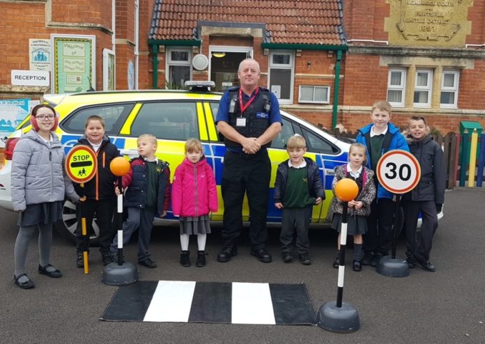 West Huntspill School visit by Burnham-On-Sea Police