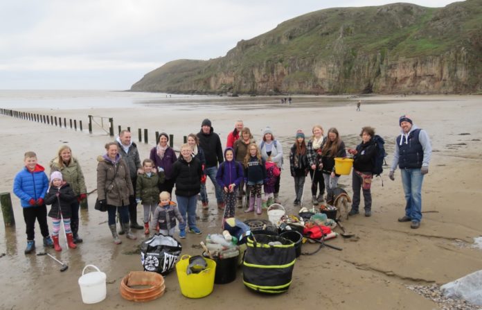 brean-beach-clean-1