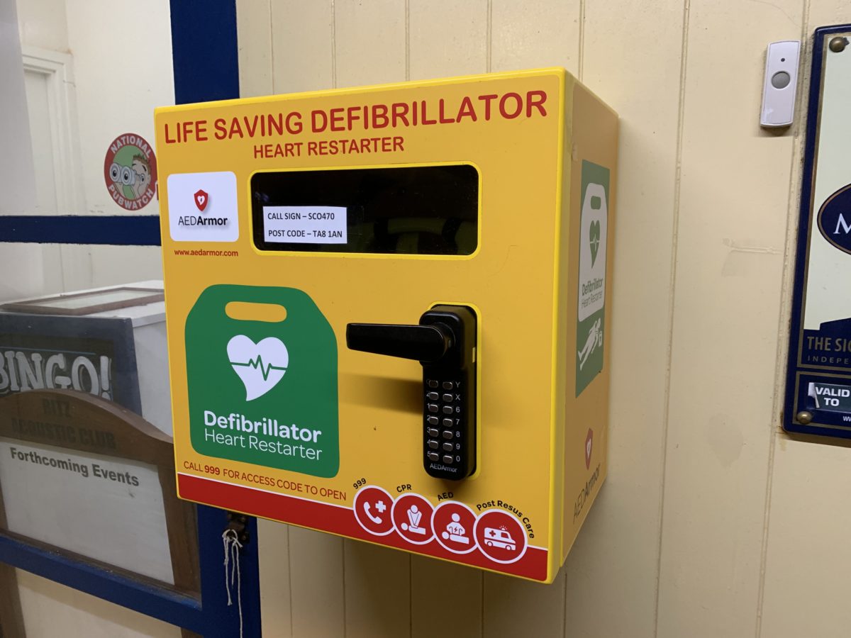 burnham on sea defibrillator