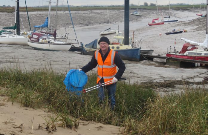 burnham beach clean 11