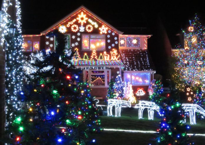 Trinity Close Christmas Lights 2018