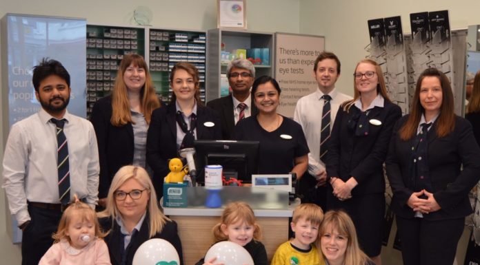 Burnham-On-Sea Specsavers store opens after refurbishment