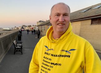 Jason Vickers Burnham-On-Sea charity runner