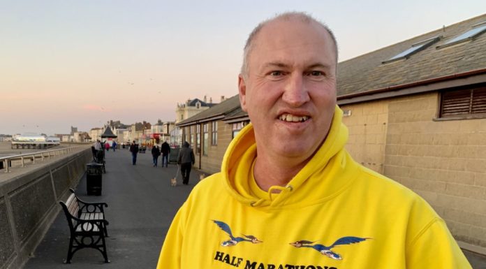 Jason Vickers Burnham-On-Sea charity runner
