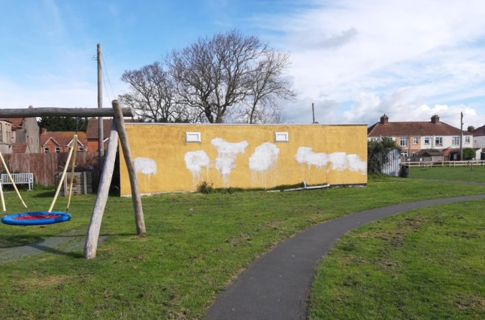 Offensive graffiti removed in Highbridge