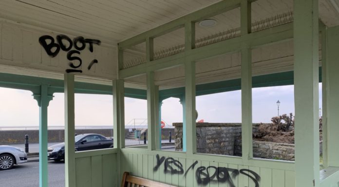 Marine Cove graffiti in Burnham-On-Sea