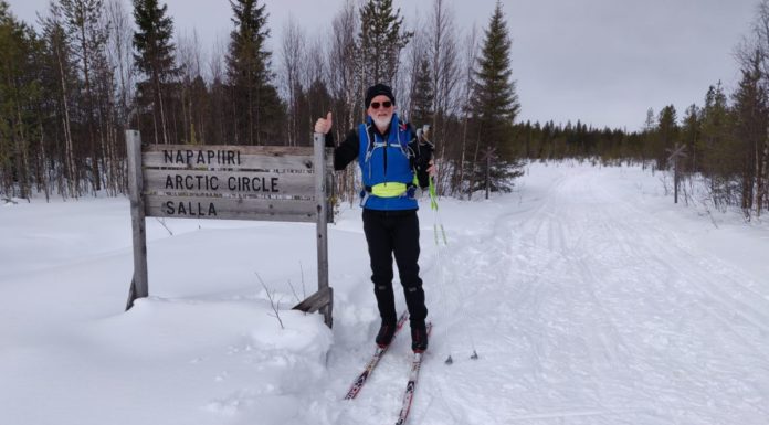 Tony Gore skiing
