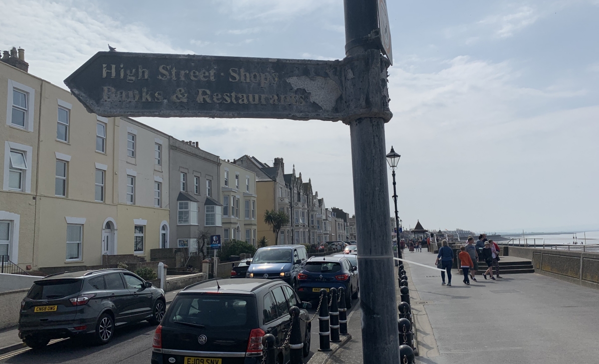 Fingerpost signs in Burnham-On-Sea