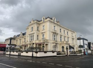 Reeds Arms Wetherspoon pub Burnham-On-Sea