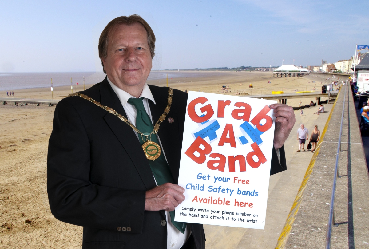 Grab a childrens safety band scheme in Burnham-On-Sea