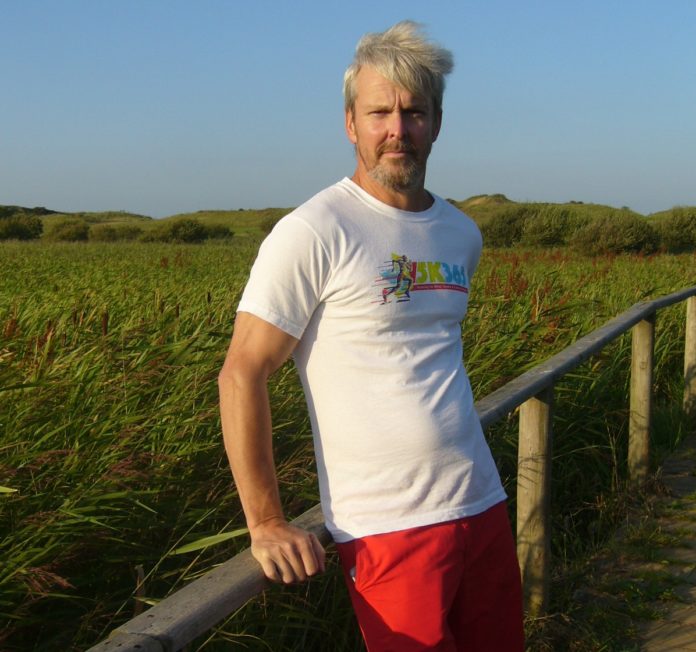 Burnham-On-Sea runner James Warren has entered the last 100 days of a year long running challenge