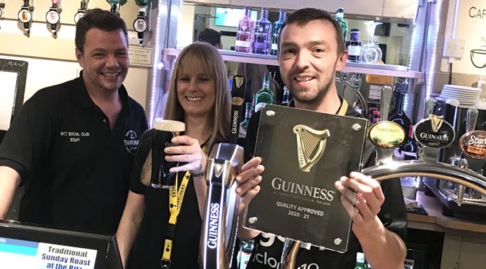 Burnham-On-Sea Ritz Social Club celebrates Guinness quality award