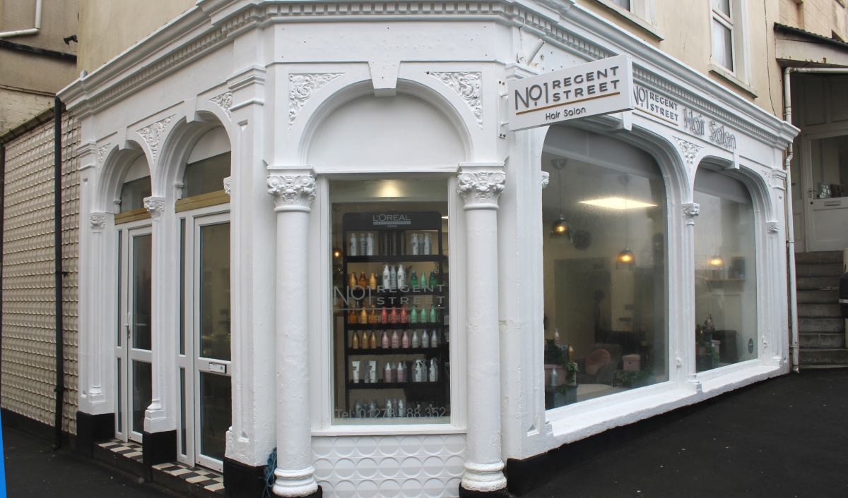 Burnham-On-Sea regent street hair salon opens