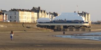 Burnham-On-Sea beach quiet