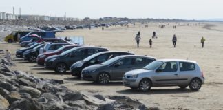 Busy beaches during Coronavirus pandemic