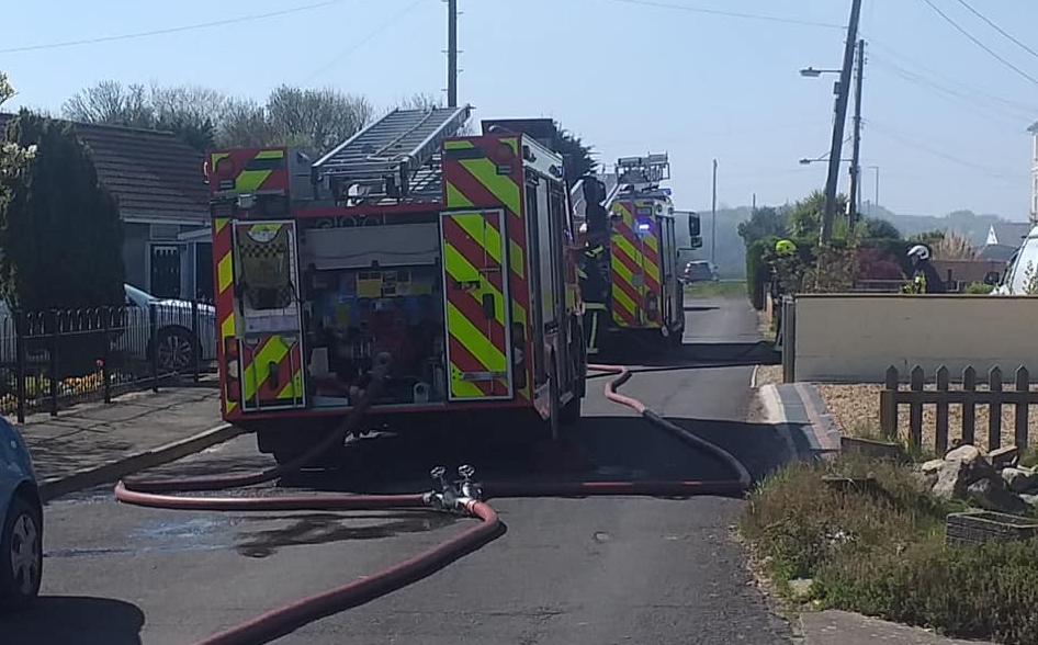 Burnham-On-Sea fire crews tackle Berrow bonfire which had spread out of control