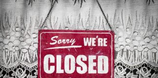 Closed sign