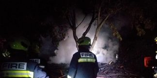 Burnham-On-Sea fire crews at night time blaze
