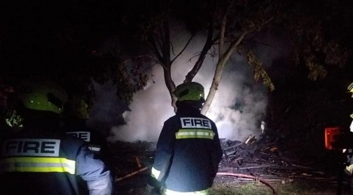 Burnham-On-Sea fire crews at night time blaze