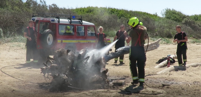 Burnham-On-Sea fire crews called to small beach fire at Berrow