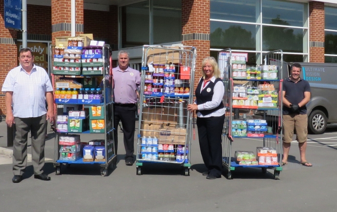 Burnham-On-Sea Foodbank donation 