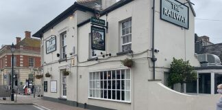 Burnham-On-Sea Railway Pub