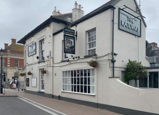 Burnham-On-Sea Railway Pub