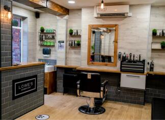 Burnham-On-Sea Lowes Barber Shop