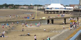 Burnham-On-Sea beach