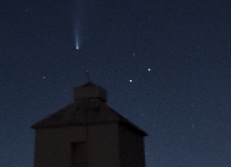 Comet Neowise over Burnham-On-Sea lighthouse