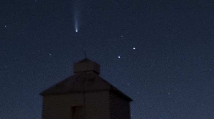 Comet Neowise over Burnham-On-Sea lighthouse