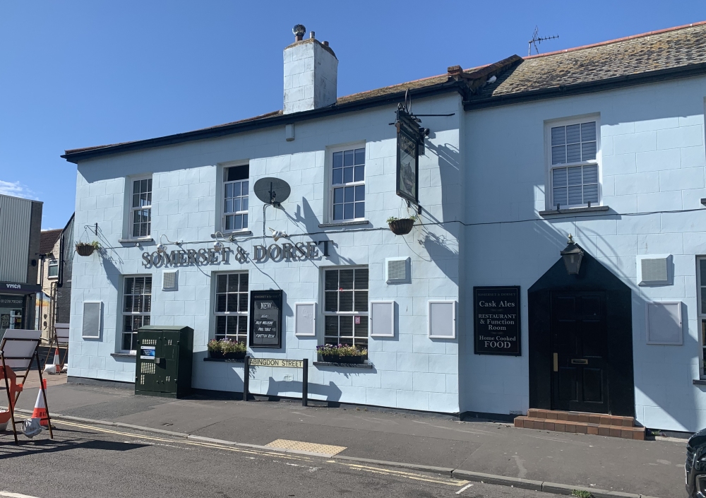 Burnham-On-Sea Somerset and Dorset Pub