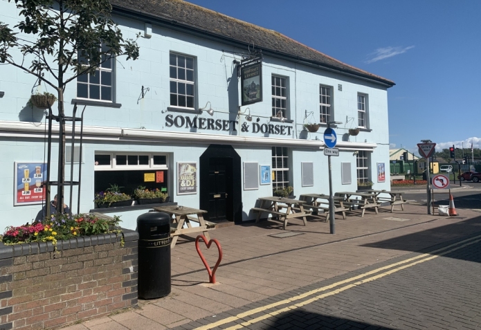 Burnham-On-Sea Somerset and Dorset Pub