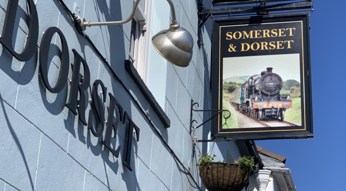 Burnham-On-Sea Somerset and Dorset Pub