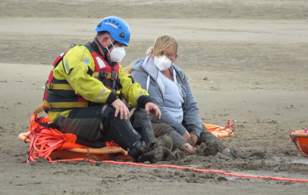 Burnham-On-Sea fog walker rescued n Burnham-On-Sea beach