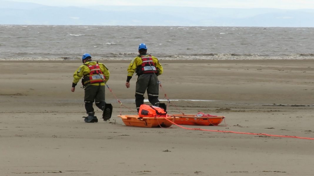 Burnham-On-Sea fog walker rescued n Burnham-On-Sea beach