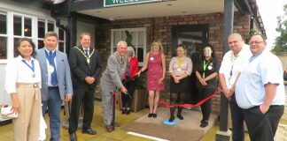 Burnham-On-Sea Rosewood pub re-opens after fire rebuild