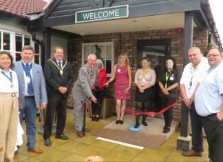 Burnham-On-Sea Rosewood pub re-opens after fire rebuild