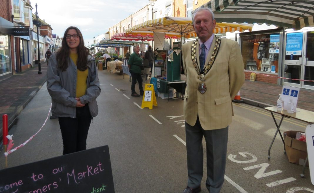 Bunham-On-Sea Farmers Market re-opened by Mayor