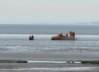 Kayakers rescued on Brean Beach