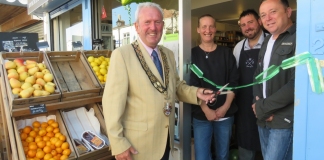 Burnham-On-Sea Wghiets farm Shop