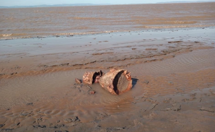 Torpedo found on Somerset beach